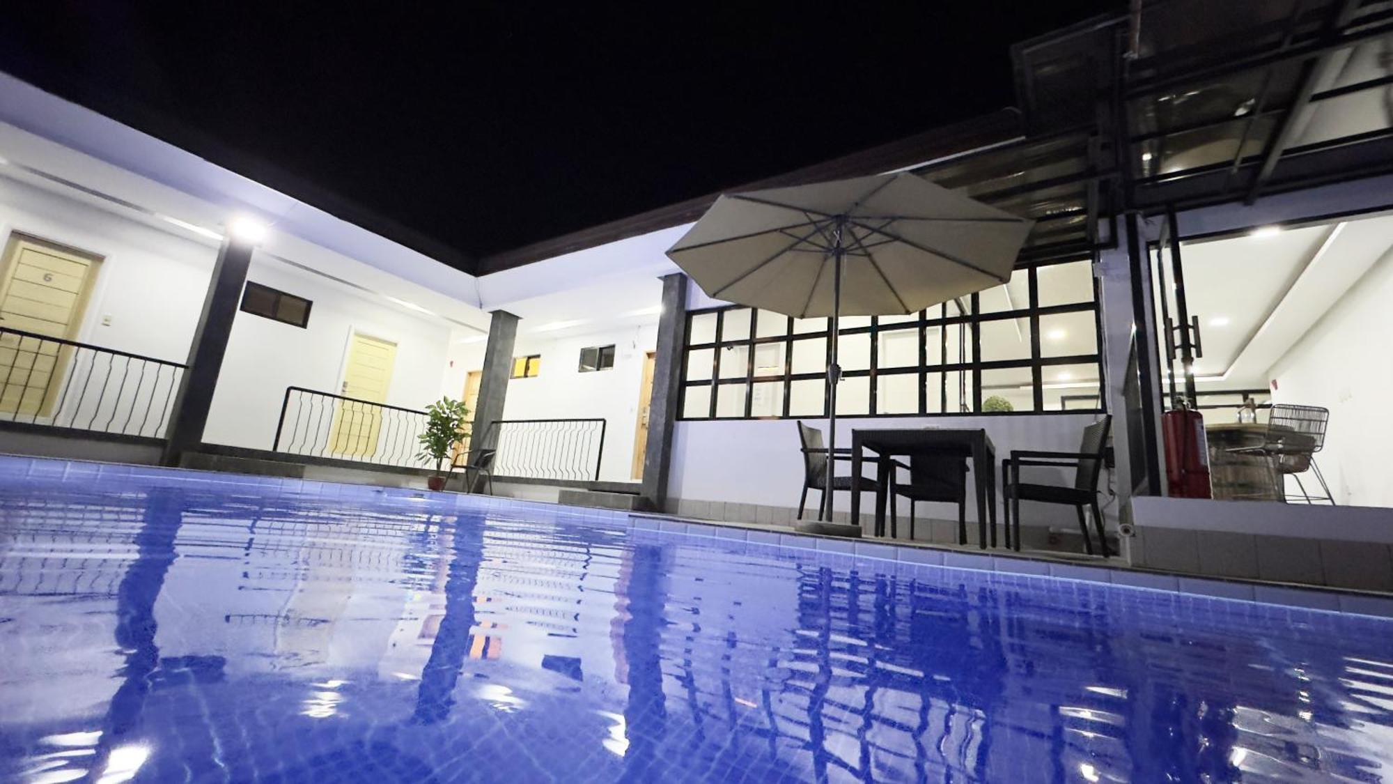 אנגלס Bavarian Guest House מראה חיצוני תמונה